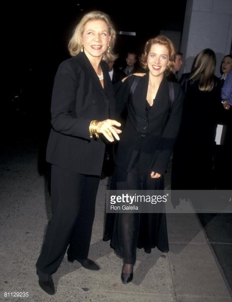 dreamsofamuggle: Lauren Bacall and Gillian Anderson  “Lauren Bacall was an American actress and sing