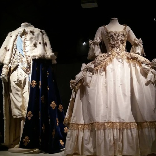 laparigidimariaantoniettablog: Marie Antoinette Costume Exhibition #milenacanonero #marieantoinette 