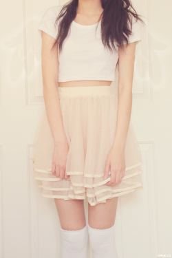 shop-cute:  skirt and top from kaneto ^^