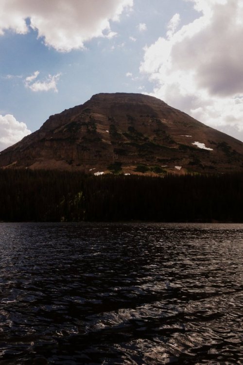 Some fresh cool mountain air for your August tempsMirror Lake, Utah