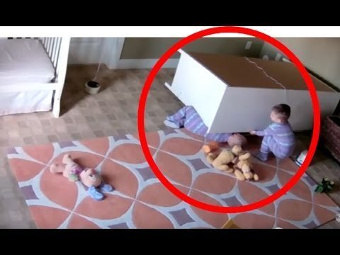 Two-Year-Old Baby Rescues His Twin By Moving A Heavy Dresser Off Him http://bit.ly/2j1VFuh