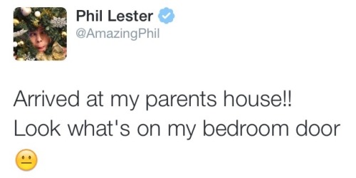 sleighphan:damndanhowell:beware-phangirl:I’m laughing so hardphil’s parents are who i aspire to be l