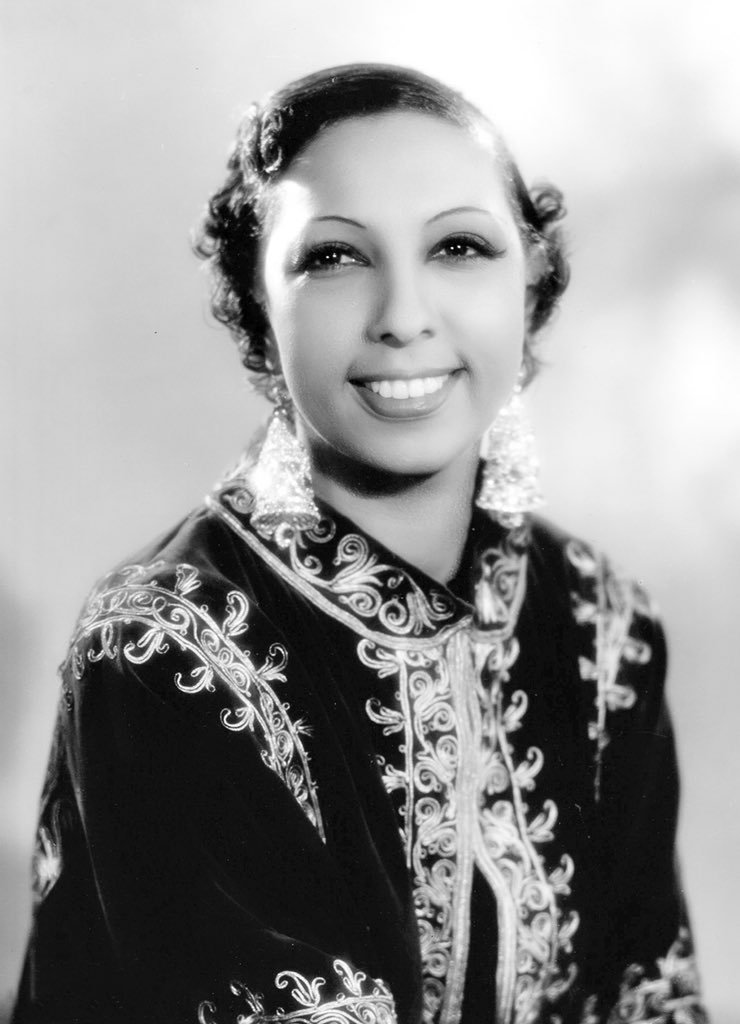 Josephine Baker in a publicity portrait for Princess Tam Tam, 1935. 