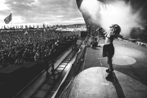 conormcdonnell:  Ellie Goulding // European Summer Festival tour (Just added a bunch more on my