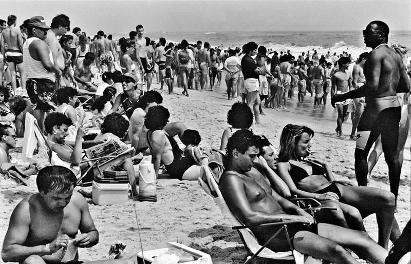 museumuesum:  Joseph Szabo  photographs from the series Jones Beach, 1969-2007 Priscilla,