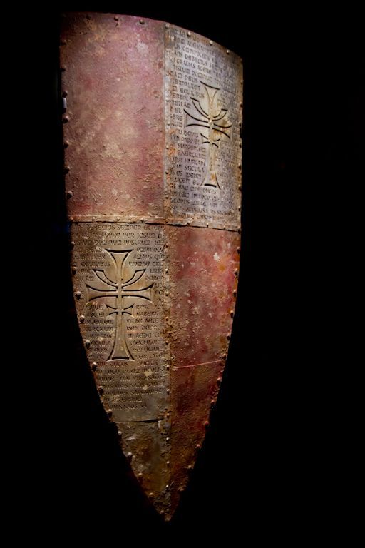 fnhfal:  Knights Templar shield 