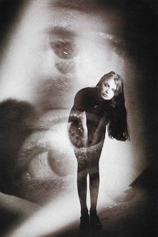 jupit7r:Mazzy Star by Jeffery Newbury; 1994. 