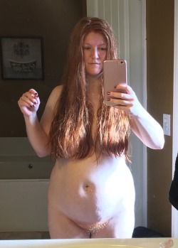 cherryredhead:  My hair is getting so long!