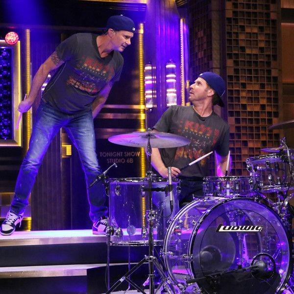 Will Ferrell vs. Chad Smith: The Drum-Off (Plus Dramatic Behind-the-Scenes Footage)
Will Ferrell battled Red Hot Chili Peppers drummer Chad Smith and we all won.
Enjoy more Best of Funny Or Die 2014!