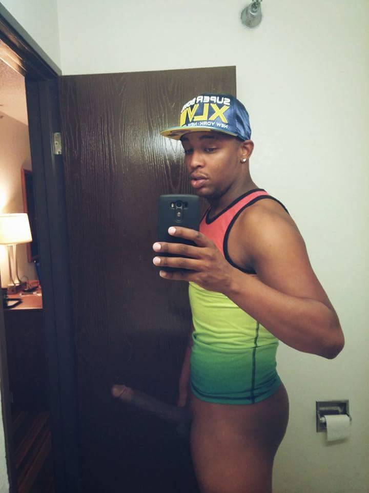 Nude Selfshots of Black men