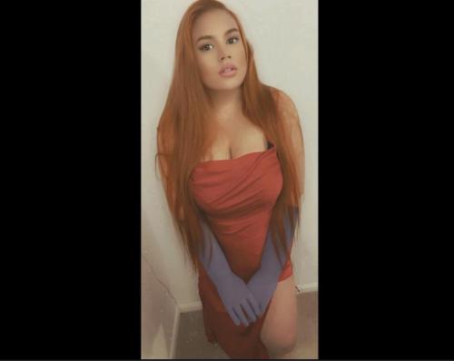 Jessica Rabbit cosplay