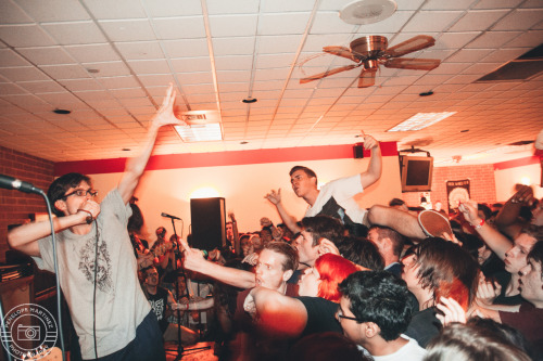 penelopemartinezphoto:  Knuckle PuckCentennial Lanes | Chicago, IL Stay Connected: Facebook | Twitter | Insta | Website | Flickr | Tumblr 