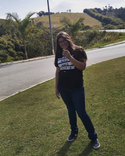 saturnalizei: Caro apoiador, você não vai me salvar. Nem você, nem o barulho da chuva, minha música 