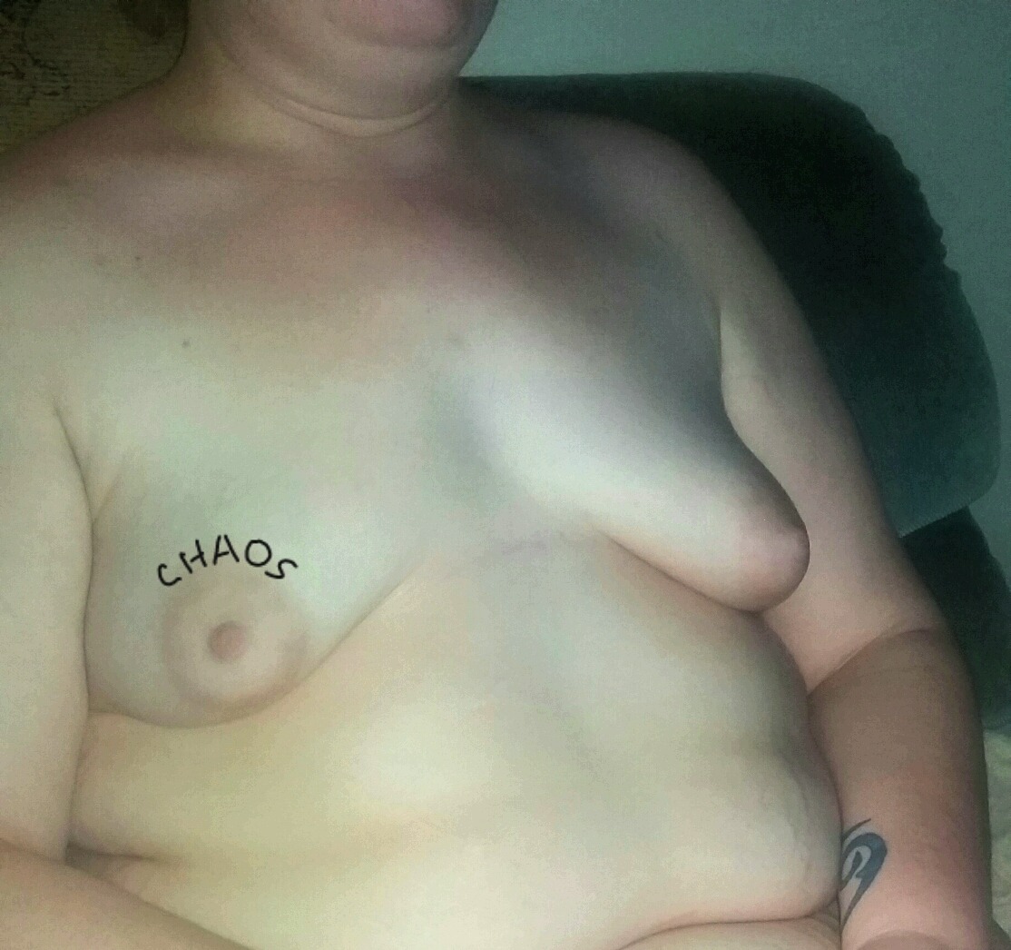 georgechaos:  2 girls tittie tuesday, my sexy amature bbw squirter and a dumb big