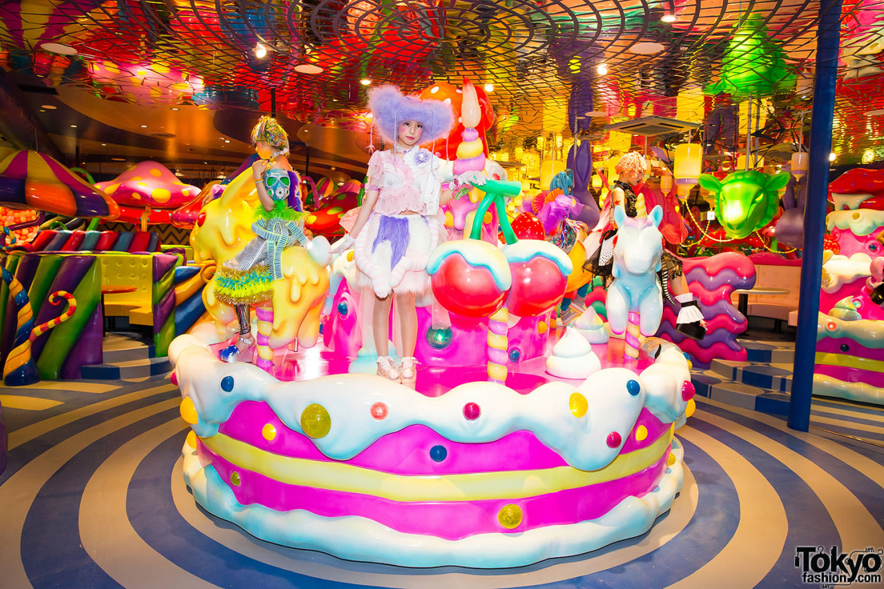 tokyo-fashion:  Kawaii Monster Cafe - designed by Sebastian Masuda (Kyary Pamyu Pamyu,