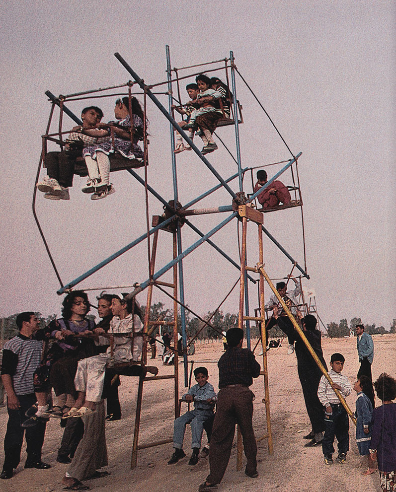 kicker-of-elves:Samarra, Iraq   National Geographic November 1999   Michael Yamashita