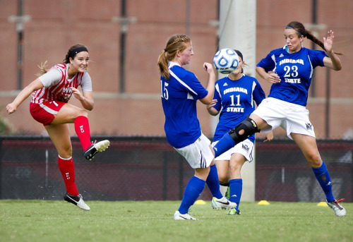 Western Kentucky University Lady Toppers registered their first victory of the season with a 2-1 win