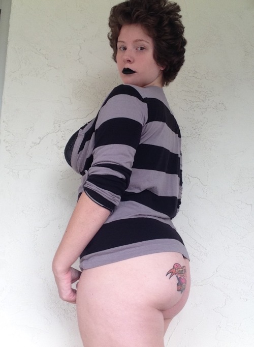 liddlejenni:  How can I love myself with clothes on if you never did?