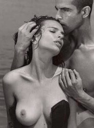 10tripledeuce:  Emrata shows us her amazing sense of sexuality, as well as her perfect
