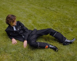 chalamet-chalamet:  Just a few photos where I would have loved to be the grass under him 😅🍃