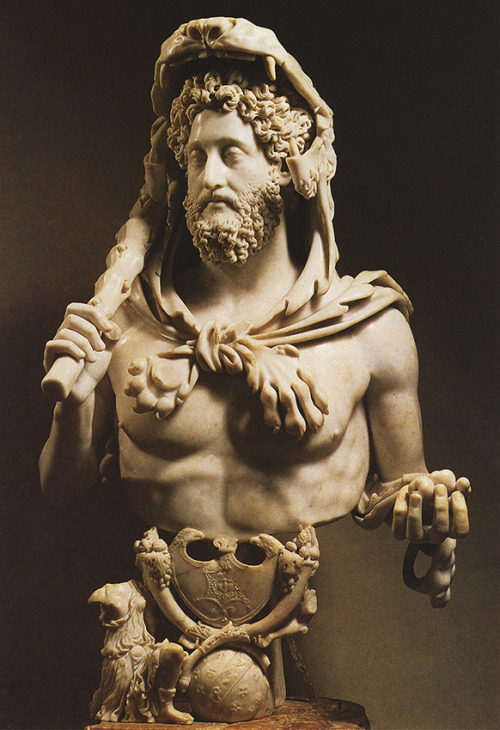 viα oinopa-ponton: The emperor Commodus as Hercules, 2nd century A.D. Italy, Ro