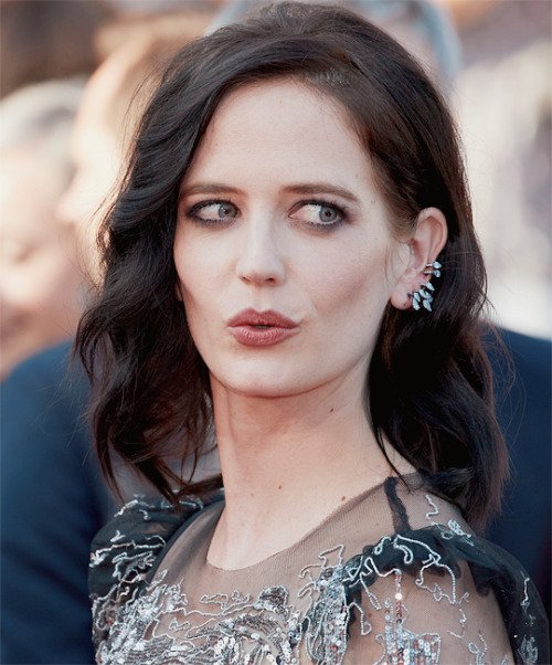 evaggreendaily: Eva Green at the “Based on a True Story” premiere during Cannes Fil
