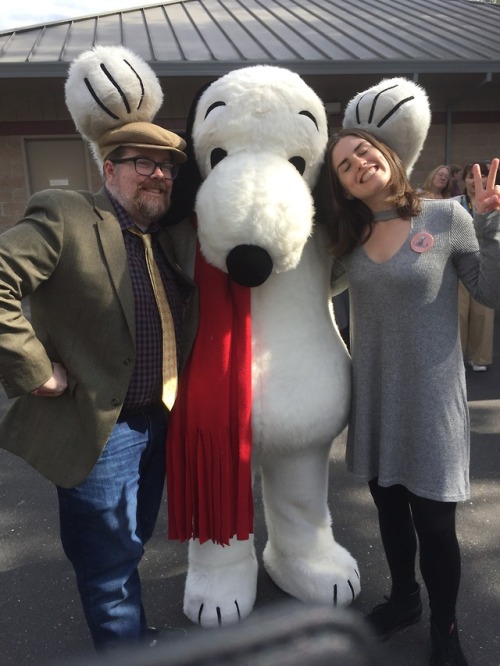 October was busy here at the Schulz studio! Snoopy stopped by (and stole one of our employees hat!) 