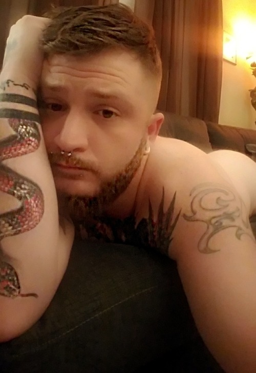 itsmartinbruh:  Sunday night depressive buffoonery. Sorry for the selfie spam, trying to distract myself from the doom and gloom of being laid off again and not going to work tomorrow. 😢😢  Slightly nsfw. My apologies but I was lookin all innocent.