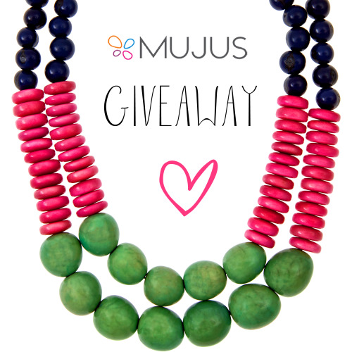 There is a GIVEAWAY running on my blog Ambitieuse, to win a super cute and trendy Eclectic Colorbloc