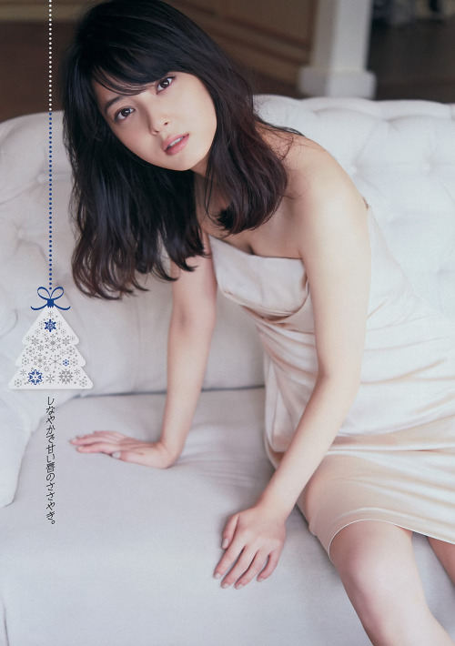 ganpukudou:  yangzhentj:  [Young Magazine] 2015 No.02-03 佐々木希  reblogged with tintum.