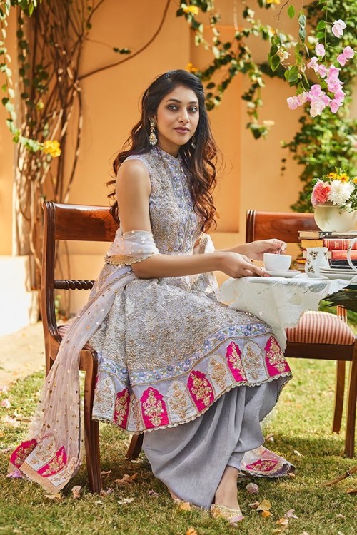 strictly-indian-fashion: Gulnoor by Sue Mue | Spring Summer Pret 2019Models | Preethy Prabhakaran, M