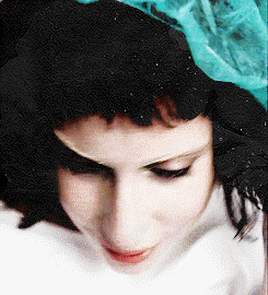 hegodamask:  …and I did what any girl would do; I did it all over again. 