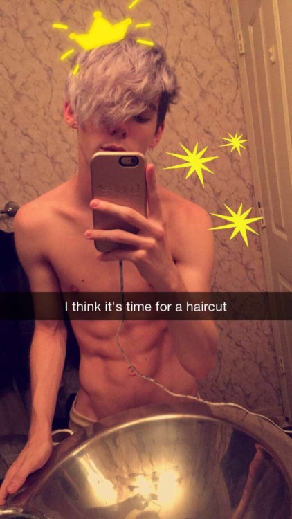 sadfriencl:  add me on snapchat Michael-yo
