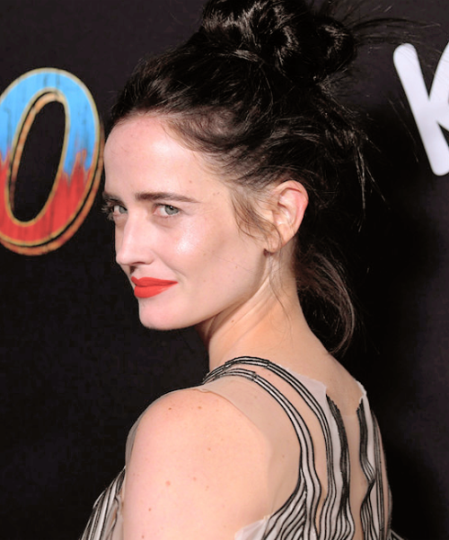  EVA GREEN.“Dumbo” World Premiere. 