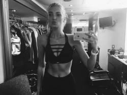 😘 Its a wrap! #victoriasport @victoriassecretsport ✨ by hoskelsa