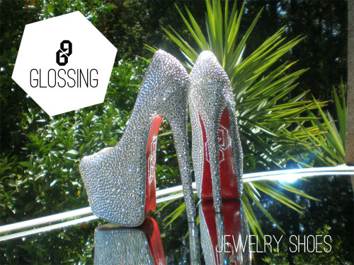 Crystal Clear embellished Shoes www.facebook.com/Glossing.pt glossing.pt@hotmail.com