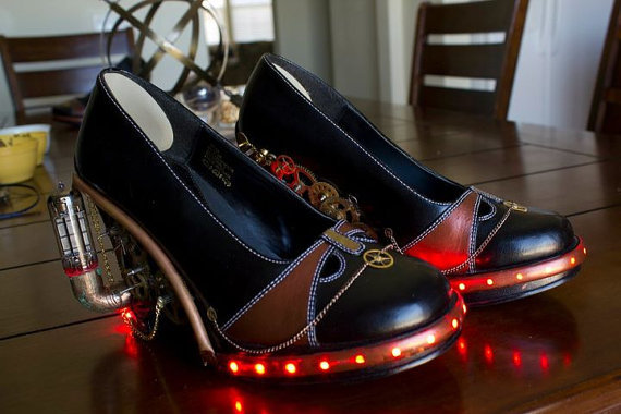 steampunksteampunk:  Steampunk heels by HotAirBallonRide  