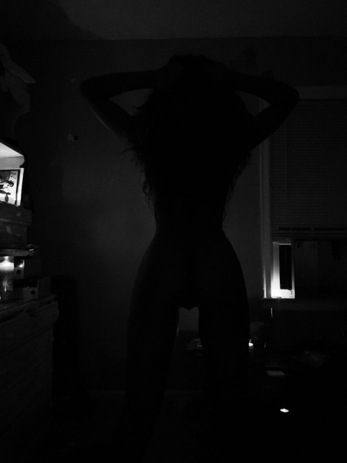 muhkilaxo: muhkilaxo: Candlelight x meMy favorite photo set