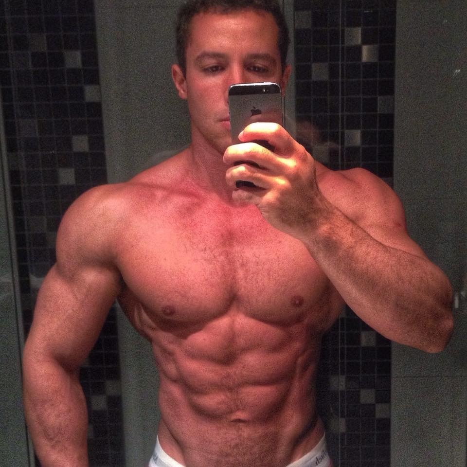 hotsexymenxxx:Diogo Montenegro