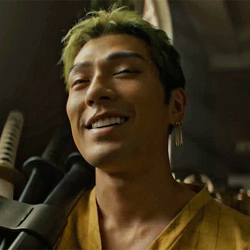 ONE PIECE: INSIDE THE STORY | MACKENYU As RORONOA ZORO 