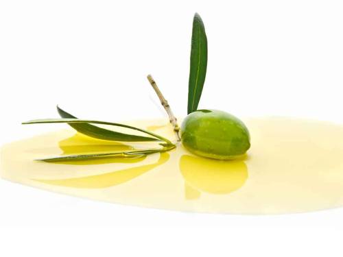 Greek Extra Virgin Olive Oil  Extra Virgin olive oil accounts for less than 10% of oil in many producing countries; the percentage is far higher in the Mediterranean countries (Greece: 80%, Italy: 45%, Spain 30%). It is important to note that 80% of...