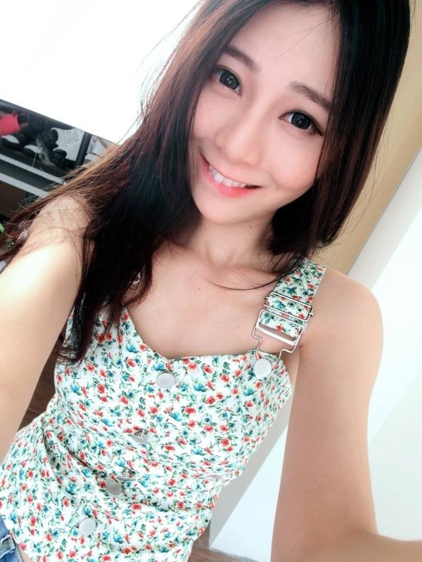 pretttysexybabes:  SYT  Zhang Xiangxiang part 1
