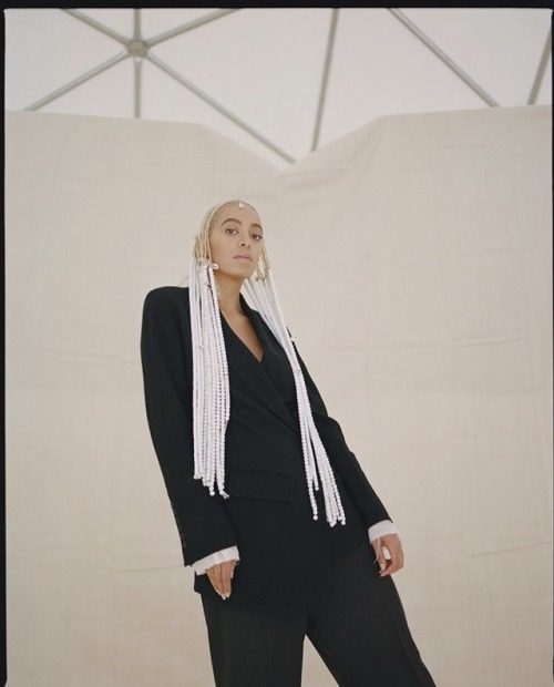 theboyinkenzo: Solange Knowles by Renell Medrano