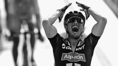 John Degenkolb.Ganador de la Paris Roubaix 2015.