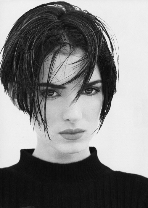 f4c3s: lostpolaroids: Winona Ryder photographed by Wayne Maser for US Vogue. Nov. 1992 One of 7 bil