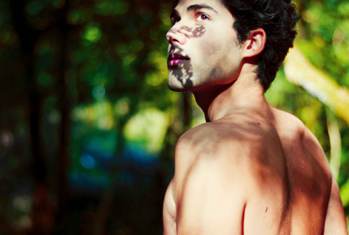 shirtlessboys:  Marc by Partenope;V on Flickr.