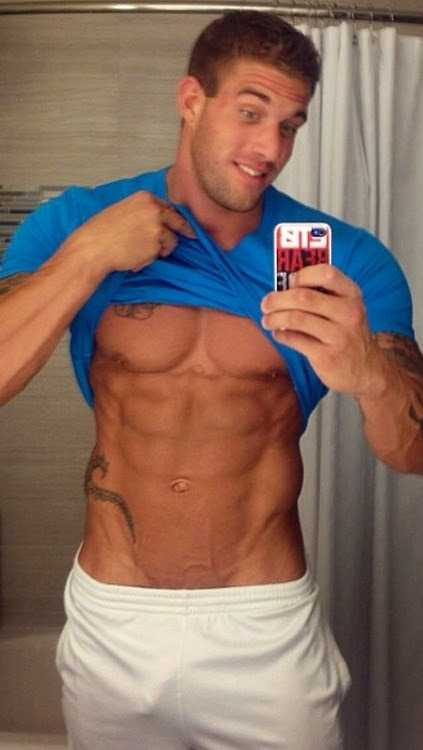 Courtesy of: studposse Showing off that hot VPL. Share yours at mdfreeballing.tumblr.com/submit