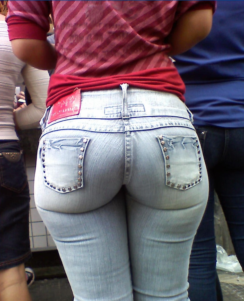 inthosejeanz:  This is what its all about right here… That is ASS in form-fitting