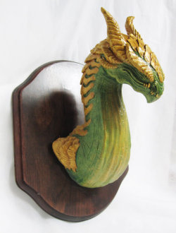 etsy-thefantasy:  (via Emerald Dragon Bust