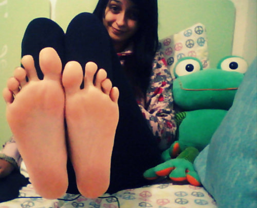 Tiny Feet are Cute